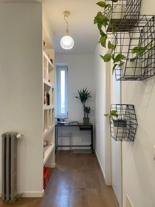 Delizioso - Vicino Metro A Apartment *